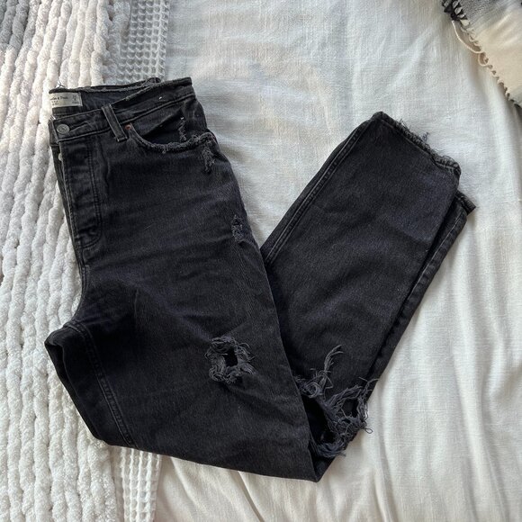 Abercrombie High Rise Dad Jeans Distressed - Picture 3 of 8
